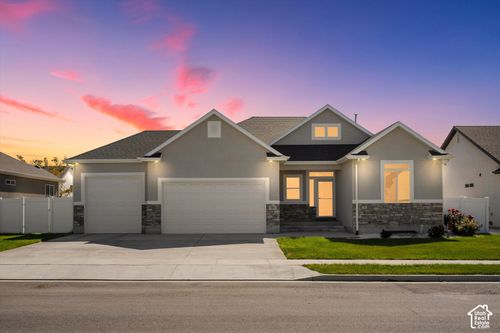 593 W 2030 N, Tooele, UT, 84074-1946 | Card Image