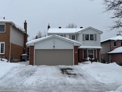 536 Thorndale Dr, Waterloo, ON, N2T2A9 | Card Image