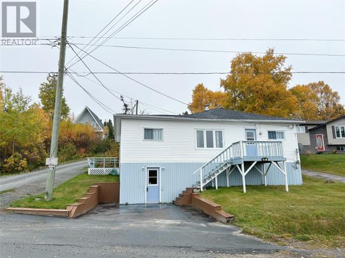 114 Riverside Rd E, Glovertown, NL, A0G2L0 | Card Image