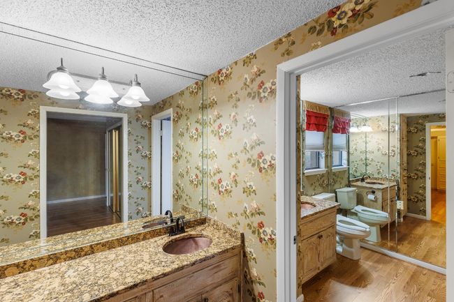 TWO-ROOM PRIMARY BATHROOM | Image 23