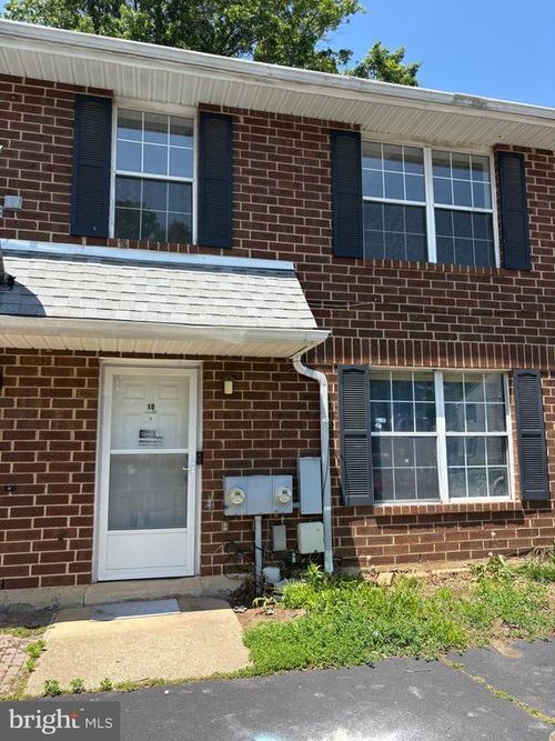 10 Baylis St, NEW CASTLE, DE, 19720-3870 | Card Image