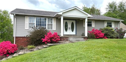 1205 Tuscarawas Rd, Brighton Twp, PA, 15009-1120 | Card Image