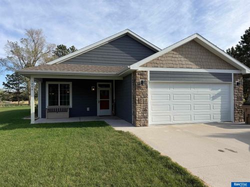 1806 Lakeview Dr, Central City, NE, 68826-2259 | Card Image