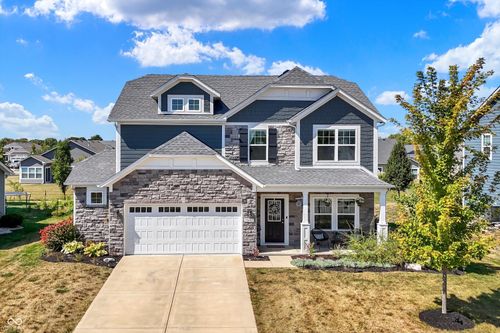 15683 Matthews Ln, Noblesville, IN, 46060-9205 | Card Image