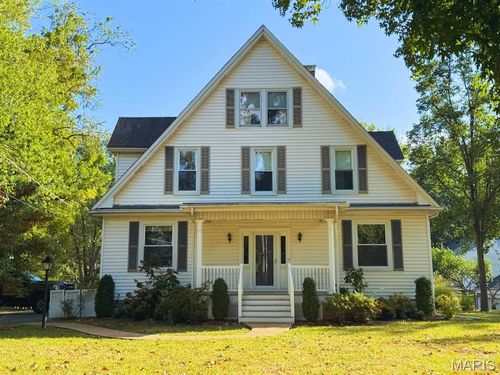 9310 Old Bonhomme Rd, Olivette, MO, 63132-4311 | Card Image