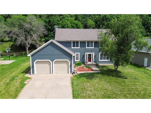 1497 Golf View Dr, River Falls, WI, 54022-2575 | Card Image
