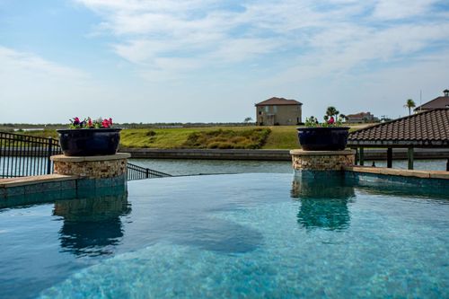 230 Chateau Way, Port O Connor, TX, 77982 | Card Image