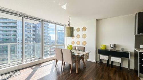2706-9981 Whalley Boulevard, Surrey, BC, V3T0G6 | Card Image