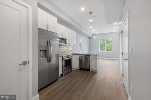 302-2119 N Front St, PHILADELPHIA, PA, 19122-1704 | Card Image