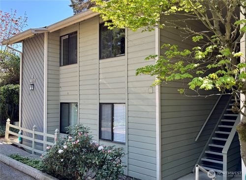 d201-5502 220th St Sw, Mountlake Terrace, WA, 98043-3253 | Card Image