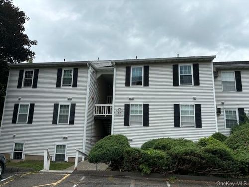 10-17 Lexington Hill, Monroe, NY, 10926 | Card Image