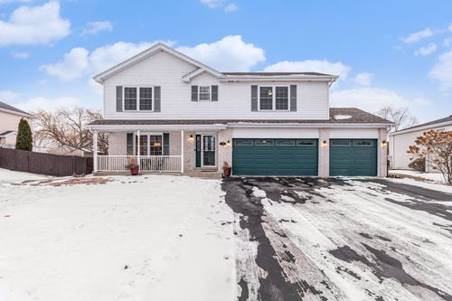 178 W Otto Dr, New Lenox, IL, 60451-3223 | Card Image