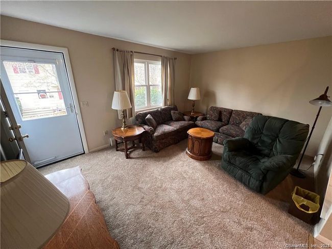 UNIT-2 - 33 Ridge Rd, Condo with 3 bedrooms, 2 bathrooms and null parking in Naugatuck CT | Image 6