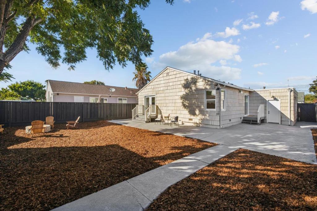 Residential in San Mateo 2