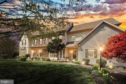 15 Wetherburn Ct, YORK, PA, 17404-1282 | Card Image