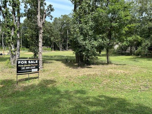 13893 Park Ave, Conroe, TX, 77384-3265 | Card Image