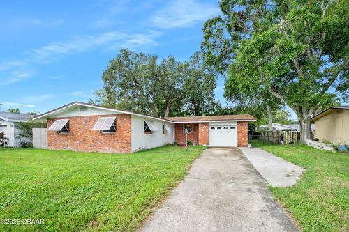 1642 Caldwell Rd, South Daytona, FL, 32119-1902 | Card Image