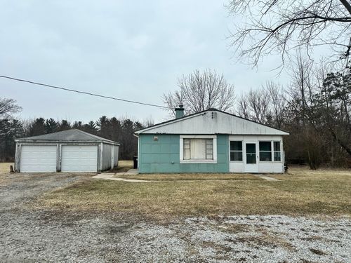 10607 Lane St, Crown Point, IN, 46307-2832 | Card Image