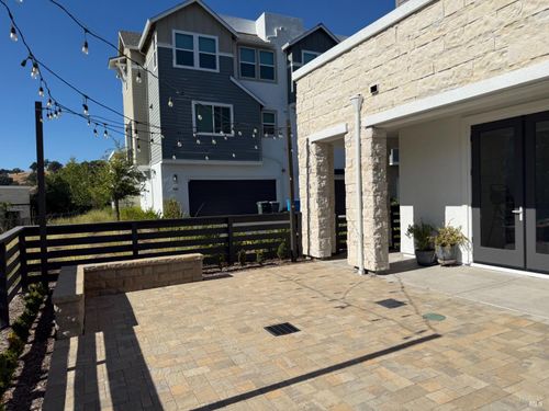 307 Semillon Ln, Santa Rosa, CA, 95403-2884 | Card Image