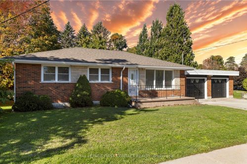 482 St Vincent St, Meaford, ON, N4L1C6 | Card Image
