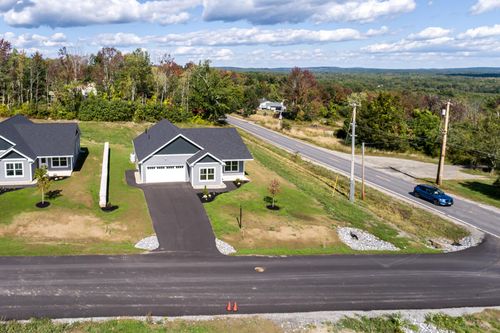 4 April Avenue, Monmouth, ME, 04259 | Card Image