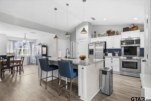 289 Acapulco Rd, Jefferson, TX, 75657 | Card Image