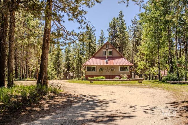 9 Red Fox Dr, House other with 2 bedrooms, 2 bathrooms and null parking in Cascade ID | Image 5