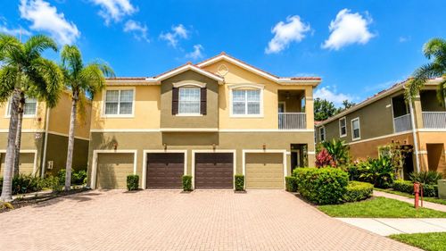 13-204-7919 Limestone Ln, SARASOTA, FL, 34233-3250 | Card Image