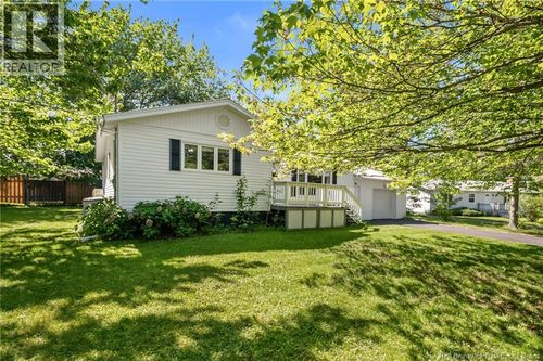 85 St-Pierre St, Shediac, NB, E4P2R8 | Card Image