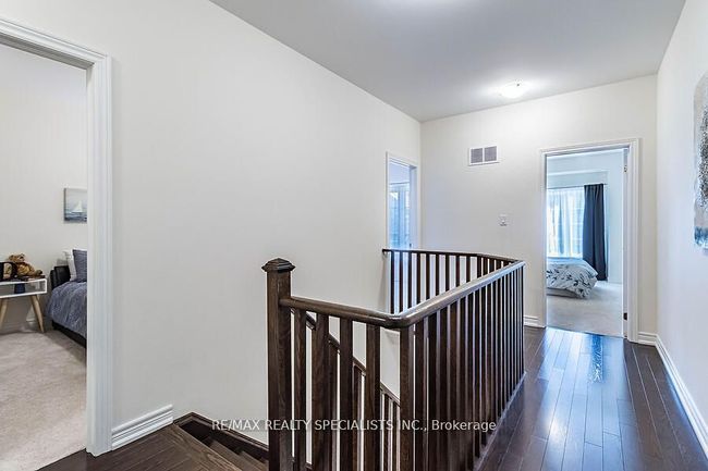 39 Adventura Rd, House attached with 4 bedrooms, 3 bathrooms and 1 parking in Brampton ON | Image 20