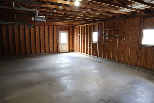 21003 550 East St, House other with 4 bedrooms, 2 bathrooms and 5 parking in Sheffield IL | Image 13