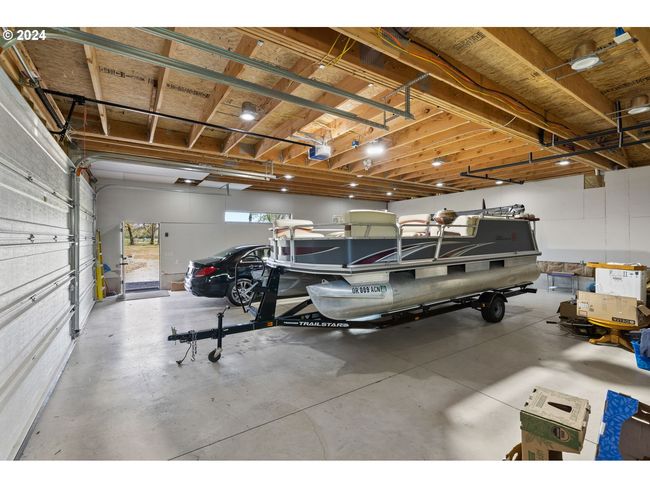12430 S Oak Grove Rd, House other with 3 bedrooms, 4 bathrooms and 6 parking in Canby OR | Image 18
