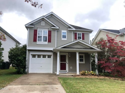 105 Palmdale Ct, Holly Springs, NC, 27540-9471 | Card Image