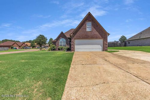 1382 Custer Drive, Southaven, MS, 38671 | Card Image