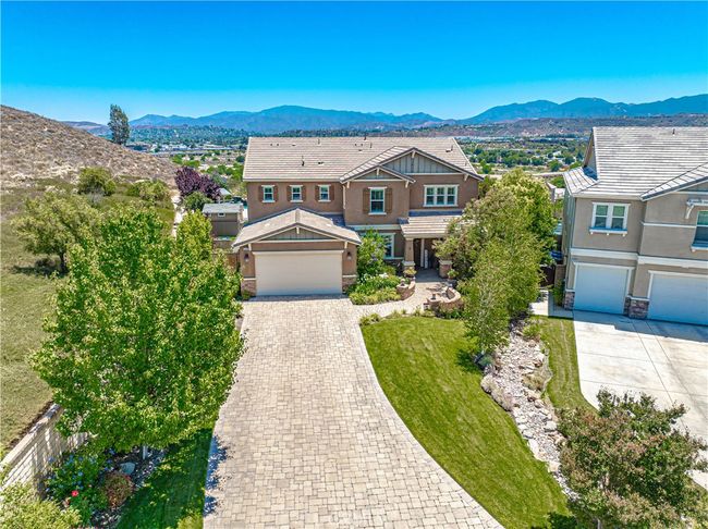 22348 Driftwood Ct, House other with 5 bedrooms, 5 bathrooms and 2 parking in Santa Clarita CA | Image 55