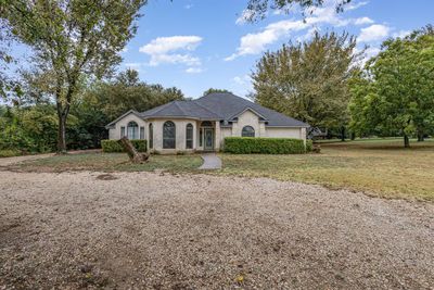 View of front of house featuring a front yard | Image 1