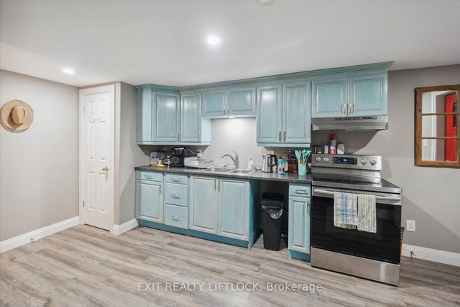 577 Spillsbury Dr, House other with 3 bedrooms, 2 bathrooms and 6 parking in Peterborough ON | Image 29