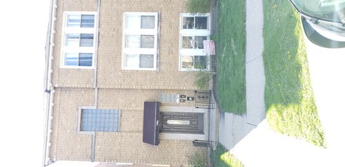 garden-1906 Grove Ave, Berwyn, IL, 60402-1747 | Card Image