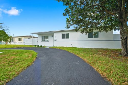 321 N 69th Ave, Hollywood, FL, 33024-7415 | Card Image