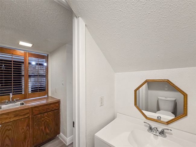 APT-103 - 8418 Fathom Cir, Condo with 2 bedrooms, 2 bathrooms and 2 parking in Austin TX | Image 12