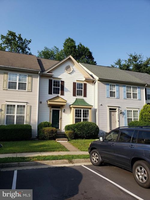 9426 Silver Meteor Ct, MANASSAS PARK, VA, 20111-3000 | Card Image