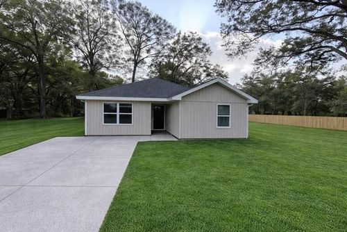 134 Dewitt Ave, Satsuma, AL, 36572-2606 | Card Image