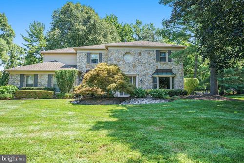 729 Knight Rd, Blue Bell, PA, 19422-1149 | Card Image