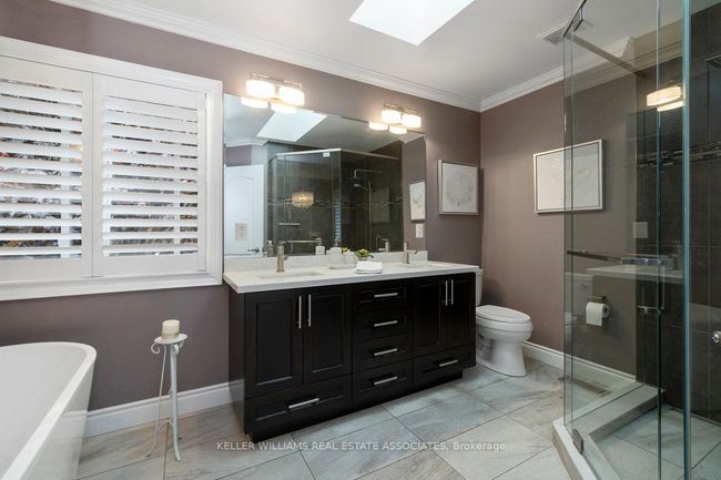 10 Meadowglen Blvd, House other with 4 bedrooms, 4 bathrooms and 2 parking in Georgetown ON | Image 27
