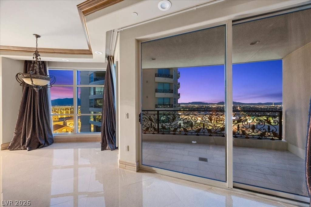 Residential in Las Vegas 4