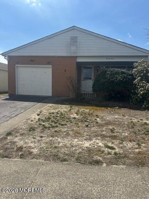 23 Longdenville St, Toms River, NJ, 08757-6129 | Card Image