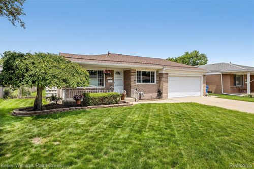5153 Busch Ave, Warren, MI, 48091-1211 | Card Image