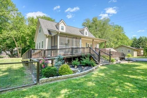 398 Smokeford Rd, Murphy, NC, 28906-6896 | Card Image