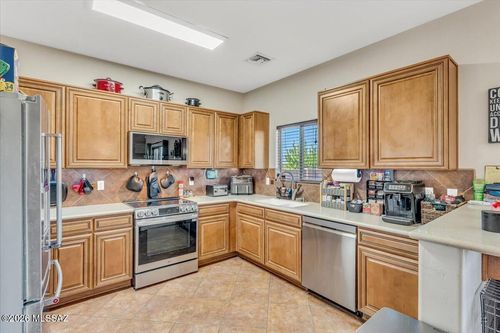 7689 E Fair Meadows Loop, Tucson, AZ, 85756 | Card Image