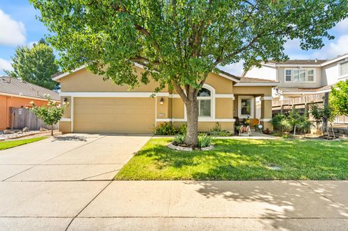 5548 Red Jasper Way, Antelope, CA, 95843-3710 | Card Image